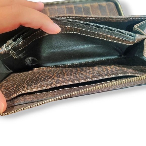 Gucci Wallet, GG Canvas Bamboo Tassel Zip Around Wallet - Picture 8 of 16